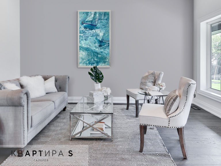 Large_bright_comfy_family_room